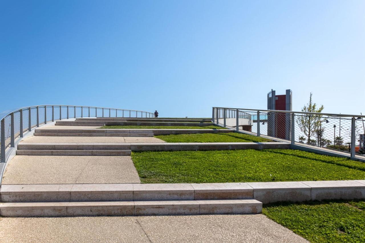 Bilocale Con Giardino A 200Mt Dal Mare - Homeunity Римини Екстериор снимка